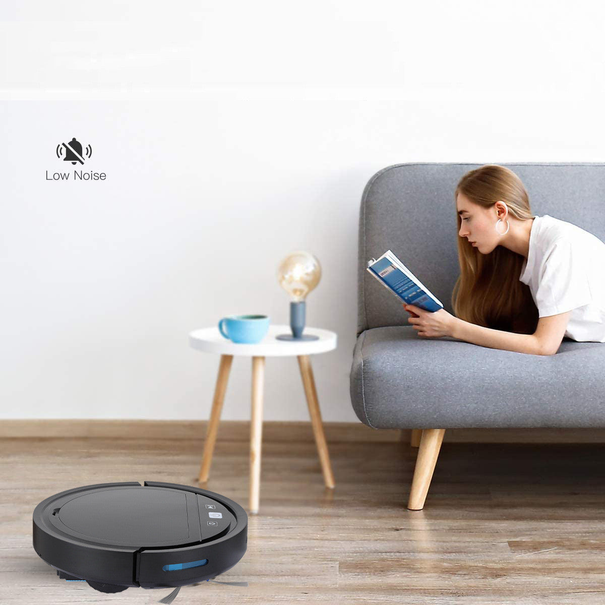 Automatically Recharge the Home Smart Sweeping Robot