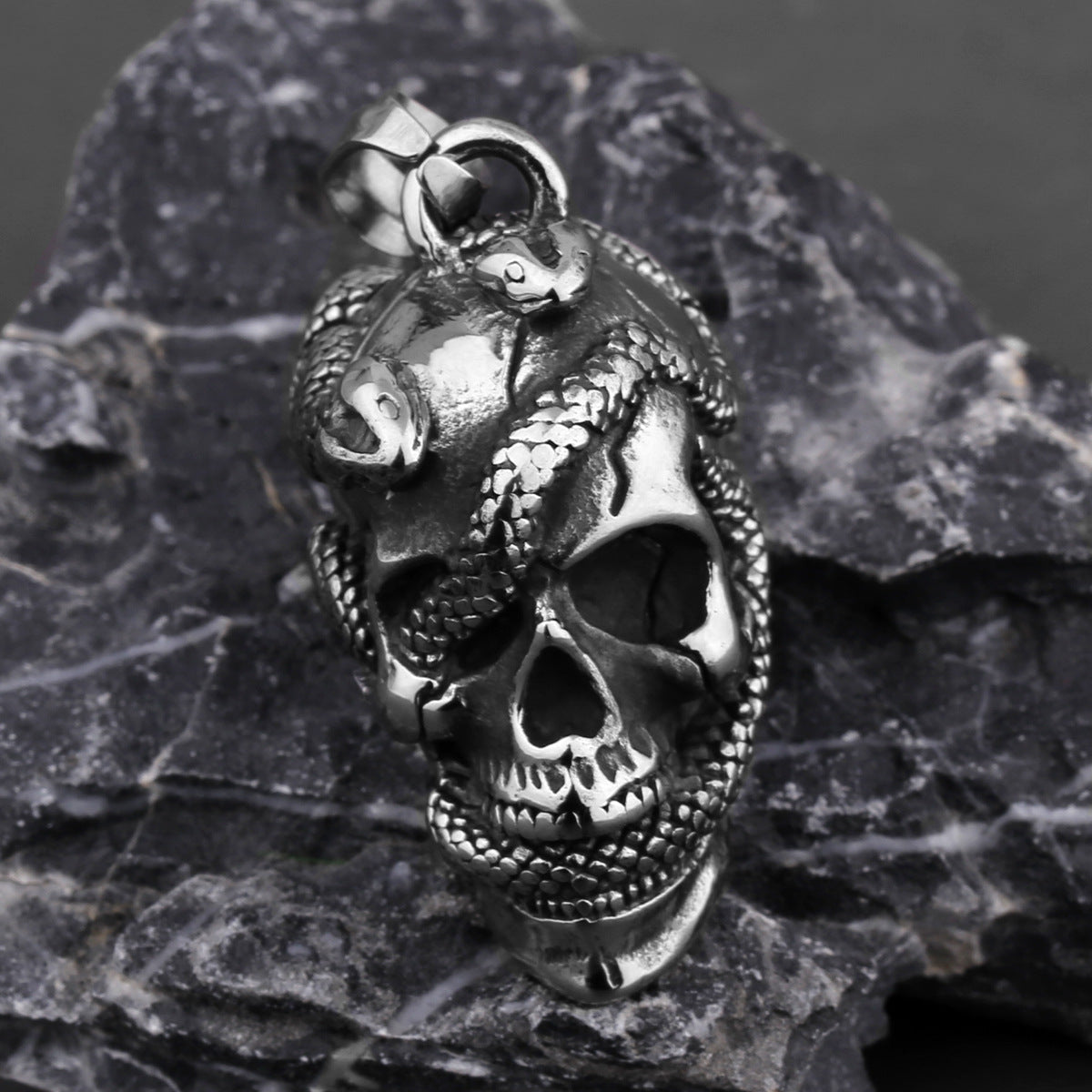 Personality Snake Head Skull Titanium Steel Pendant For Men